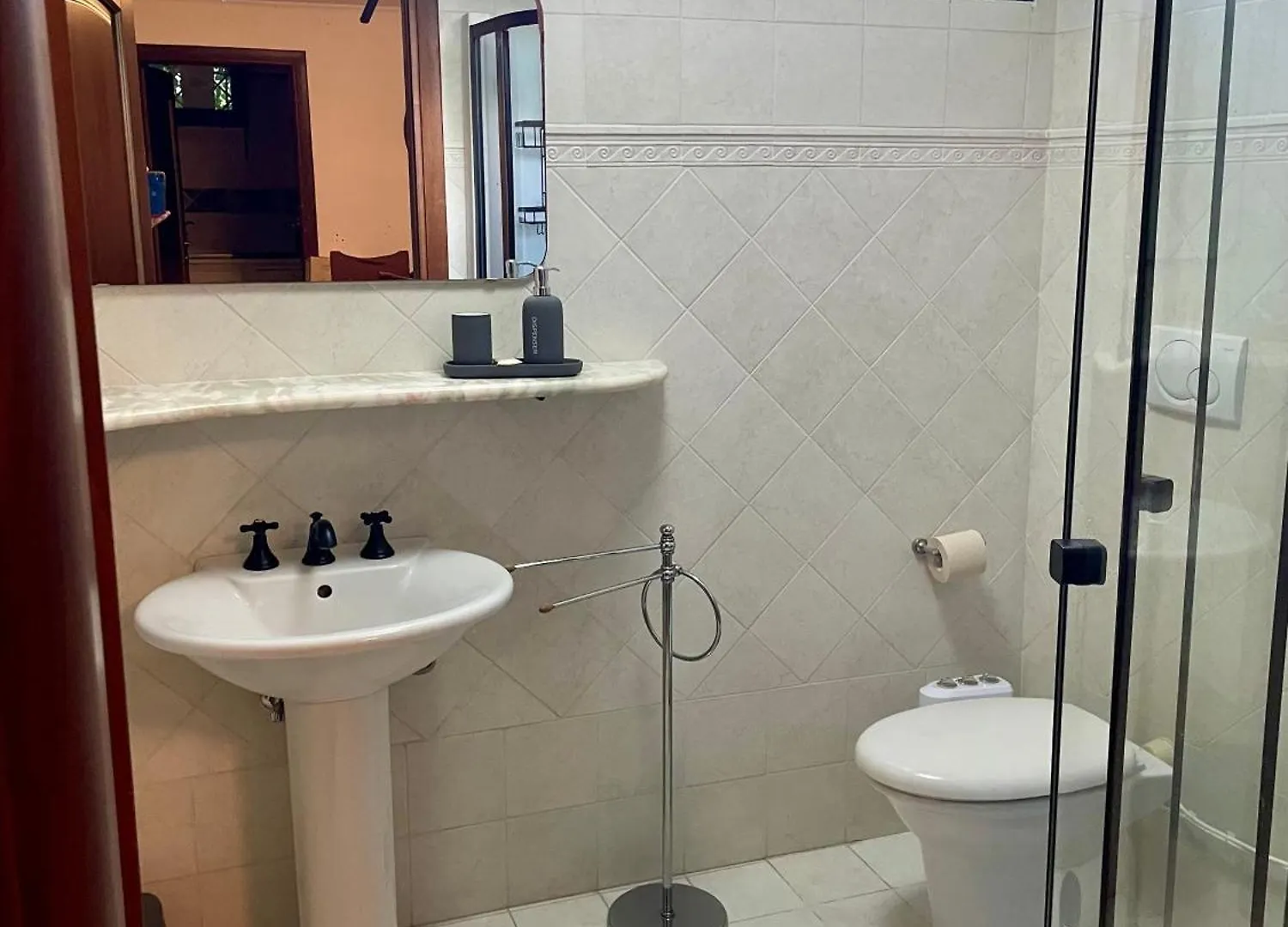 Domus Martinae Apartment Casal Palocco 0*,  Italy