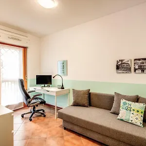 Villa House Between Rome And The Sea, Casal Palocco